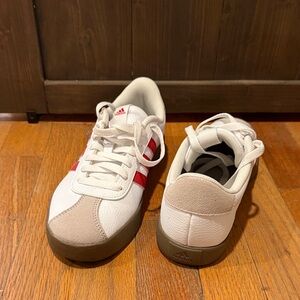 adidas White Low-Top Sneakers with Red Stripe Detail
